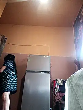 Snapshot of Lovely_Lori chatting on 10.26.25 Lovely Lori online show from 10.26.25