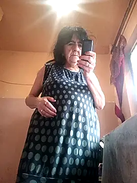 Snapshot of Lovely_Lori chatting on 01.10.26 Lovely Lori online show from 01.10.26