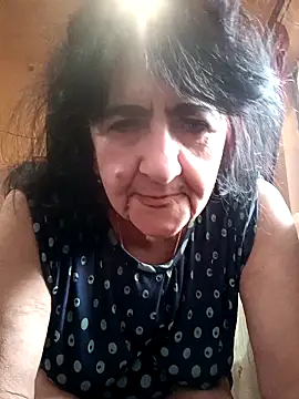 Snapshot of Lovely_Lori chatting on 02.18.26 Lovely Lori online show from 02.18.26