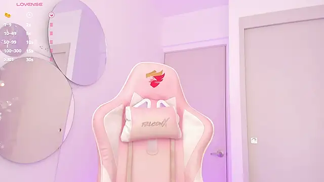 mia yourmommy online show from 02.26.25