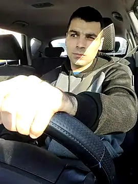 Snapshot of J0nyhson chatting on 03.04.25 J0nyhson online show from 03.04.25