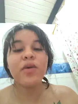 Snapshot of Bellota_22_Fuckme chatting on 09.29.25 Bellota 22 Fuckme online show from 09.29.25