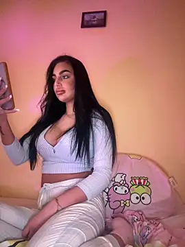 Snapshot of CabrioCabrio chatting on 02.25.26 CabrioCabrio online show from 02.25.26