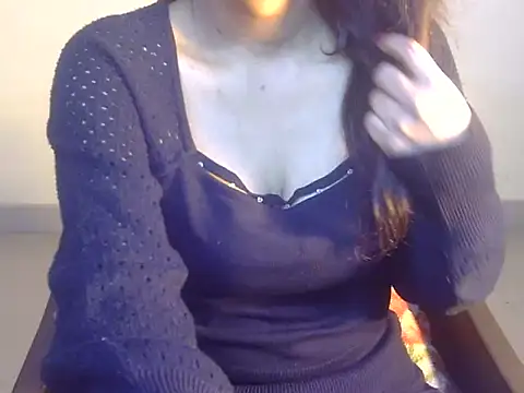 Lusty Wife1 online show from 12.26.24