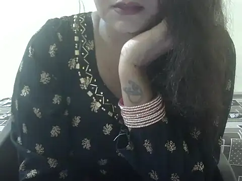 Lusty Wife1 online show from 09.16.25