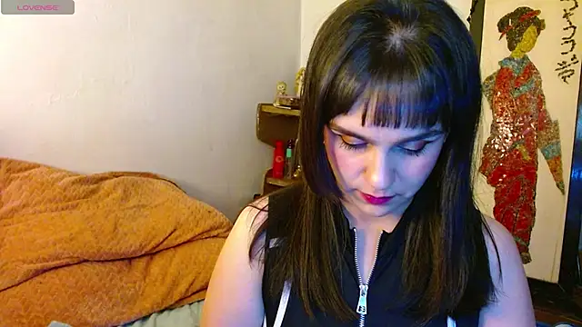 collette beaufoy  online show from 12.22.25