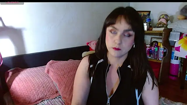 collette beaufoy  online show from 04.09.26