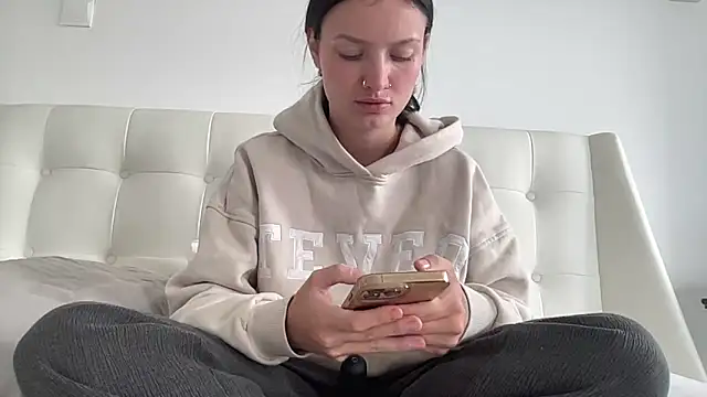 mariemelissah online show from 12.15.25