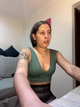 marthina thompsson online show from 03.03.25