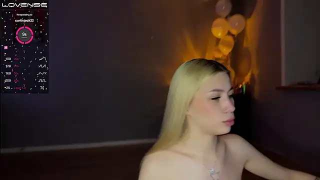 sarah kurt online show from 03.04.25