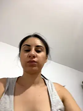 Snapshot of JenniferEdith chatting on 09.12.25 JenniferEdith online show from 09.12.25
