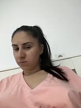 Snapshot of JenniferEdith chatting on 09.15.25 JenniferEdith online show from 09.15.25