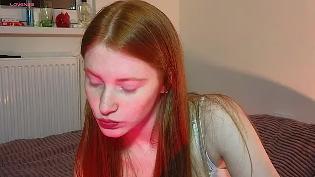 MiaKeler online show from 01.31.25