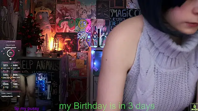 ShiroiFubuki online show from 02.17.25