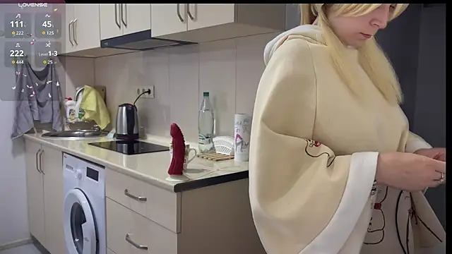 ShiroiFubuki online show from 09.26.25