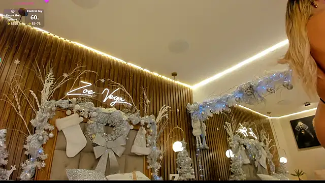 Zoevegass online show from 11.25.25