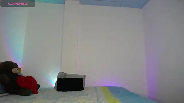 monkeywillwhite online show from 12.04.24