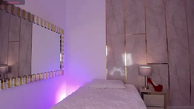 Jiggly   online show from 03.07.26