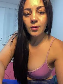 lupyta20 online show from 12.19.24