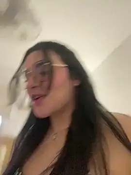 Lia flowers online show from 01.25.25