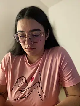 Lia flowers online show from 01.27.25