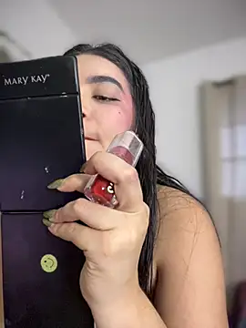 Lia flowers online show from 03.22.25