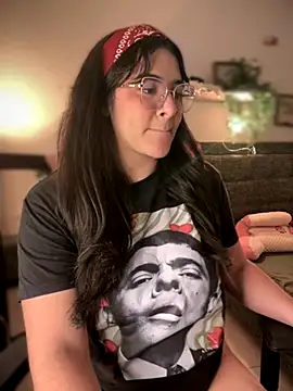 Lia flowers online show from 09.23.25