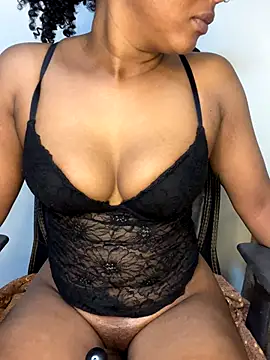 sweetestval online show from 10.17.25