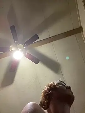 Snapshot of hottestcouplevaa chatting on 12.29.24 hottestcouplevaa online show from 12.29.24