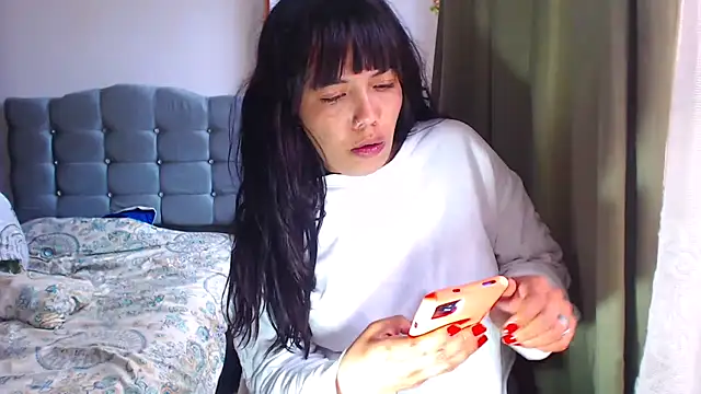 Snapshot of AmaraRoberts420 chatting on 02.04.26 AmaraRoberts420 online show from 02.04.26