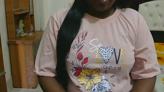 Snapshot of esita_1212 chatting on 05.01.26 esita 1212 online show from 05.01.26