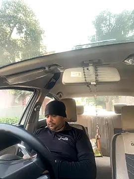 Dick 6inches online show from 10.15.25