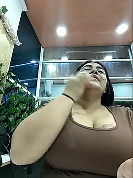 silvia lane online show from 10.07.25