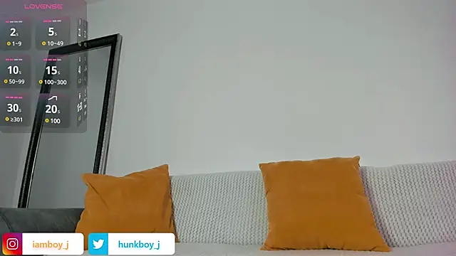 FitnessMaleModel online show from 01.24.25