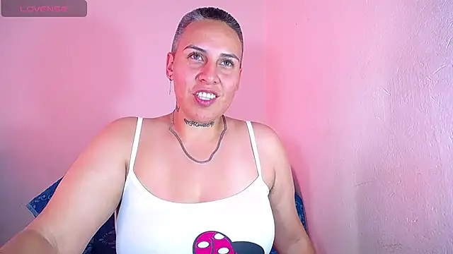 Yessi rousse online show from 01.22.25