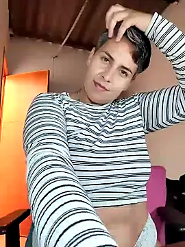 Yessi rousse online show from 04.18.26