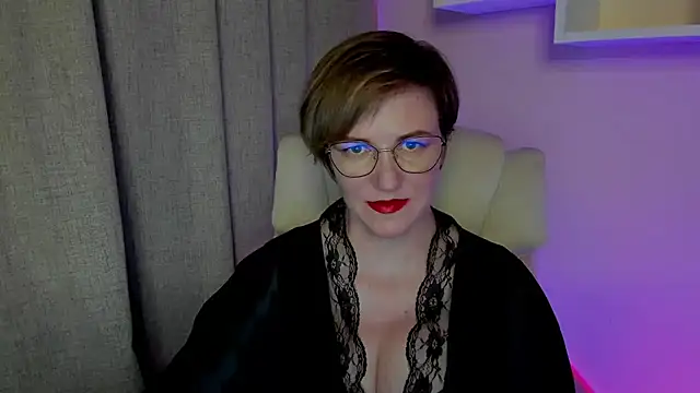 Snapshot of feliziaDesire chatting on 07.06.26 feliziaDesire online show from 07.06.26