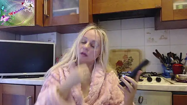 martachatte online show from 11.28.25