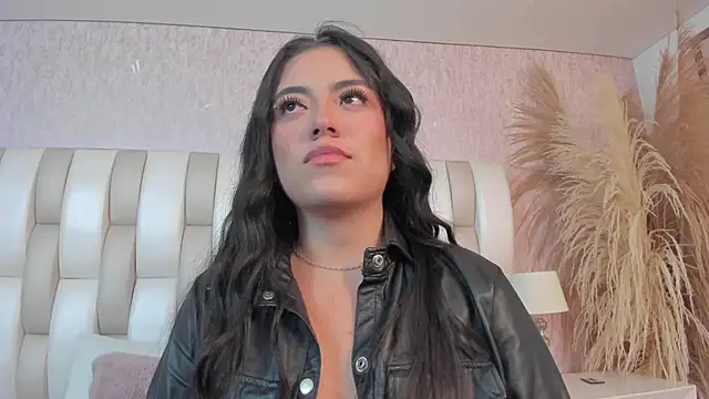 Snapshot of Rebeca_jones chatting on 06.10.26 Rebeca jones online show from 06.10.26