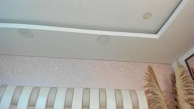 Snapshot of Rebeca_jones chatting on 06.16.26 Rebeca jones online show from 06.16.26