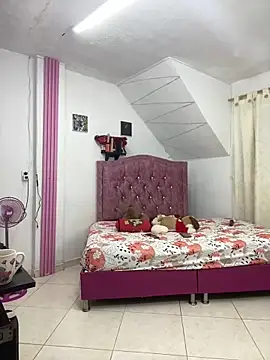 Rossestoner online show from 03.25.26