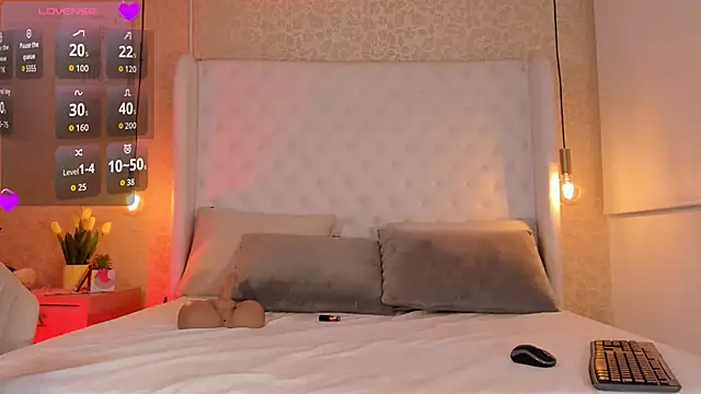 Ashleyy piink online show from 09.09.25