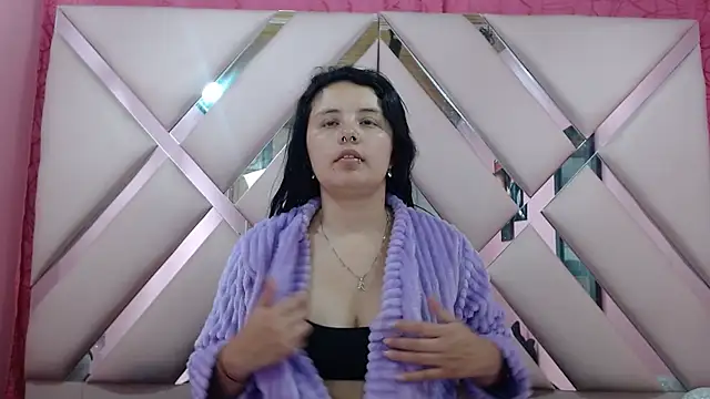 nathaly low1 online show from 11.27.25