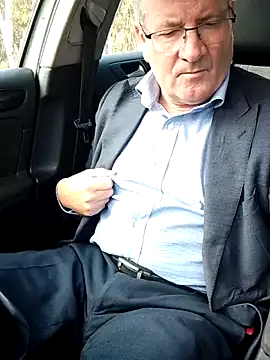 stiffandlubedxh online show from 09.28.25