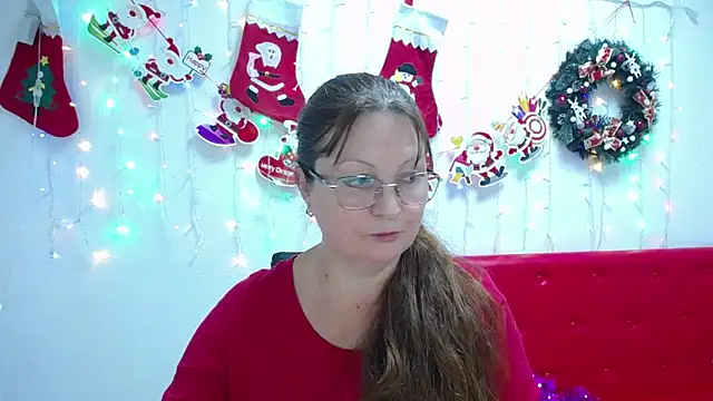 VanessaHotts online show from 12.28.24