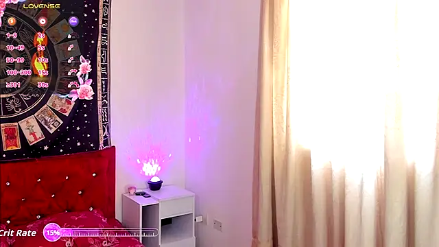 Snapshot of luna_del_rey_ chatting on 09.27.25 luna del rey online show from 09.27.25