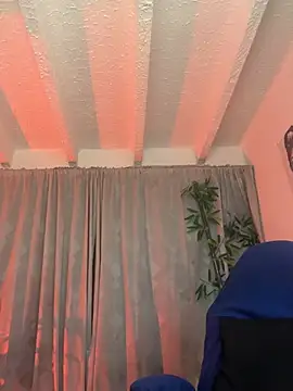 lonely shewolf online show from 05.05.26