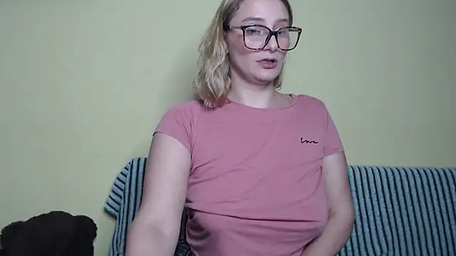 alicesweet21 online show from 02.08.25