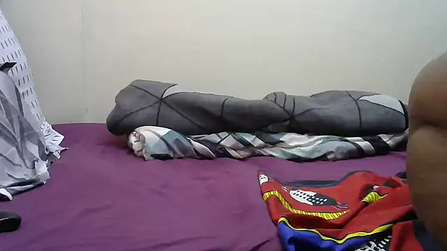 AddictiveAssCurves online show from 03.22.25