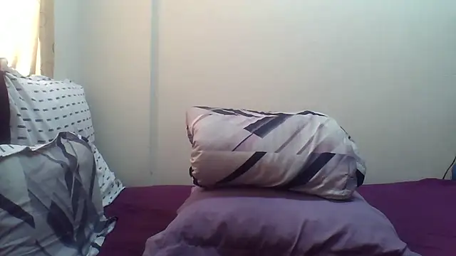 AddictiveAssCurves online show from 10.17.25